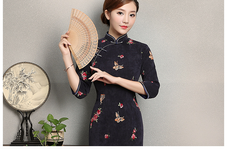 藍(lán)灰色蝴蝶旗袍，優(yōu)雅復(fù)古旗袍裙