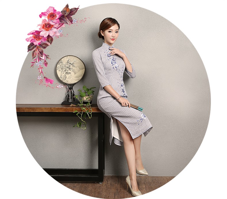 淡紫色條紋旗袍，文藝復(fù)古繡花旗袍裙