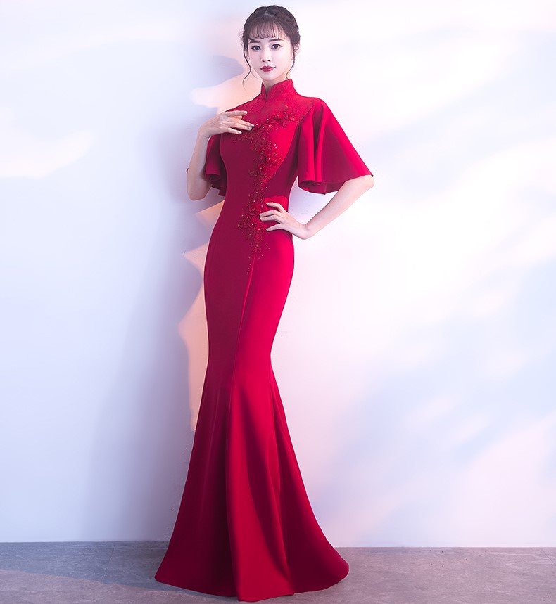 時尚喇叭袖口中式禮服，立體花朵魚尾晚禮服