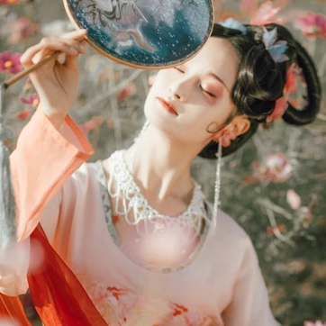 嫵媚嬌艷女子頭像，唯美古風(fēng)真人頭像