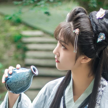 古典琵琶女子頭像，唯美古風(fēng)真人頭像