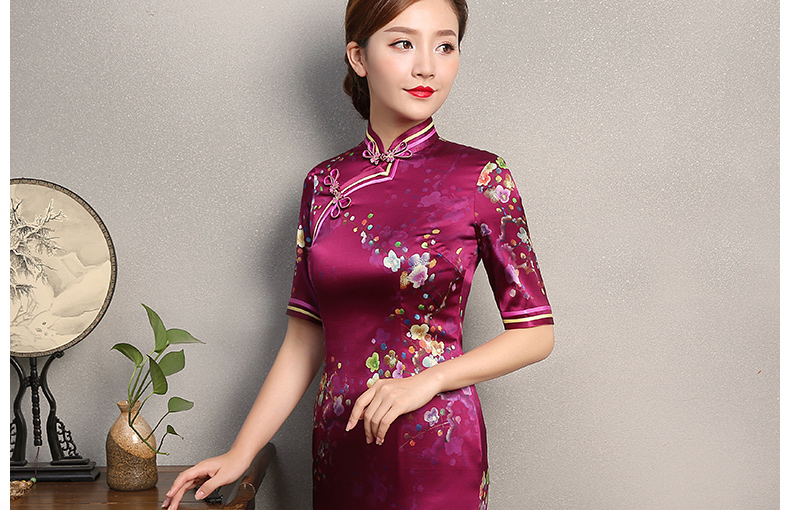 玫紅色印花旗袍，中袖真絲旗袍裙