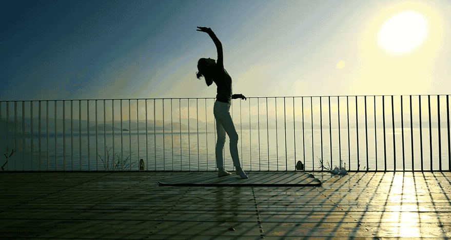 大理洱?！w心，歸心看海煙雨江南