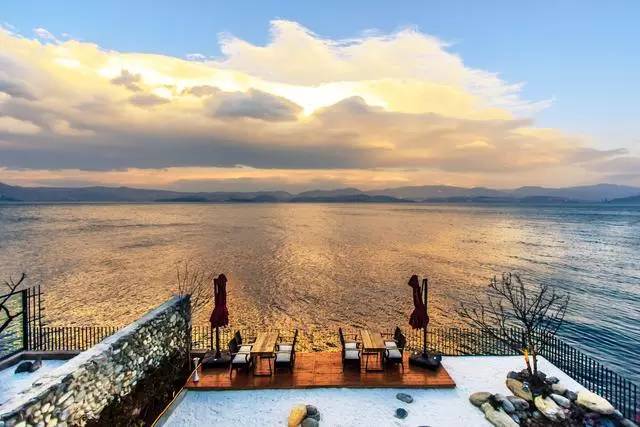 大理洱?！w心，歸心看海煙雨江南