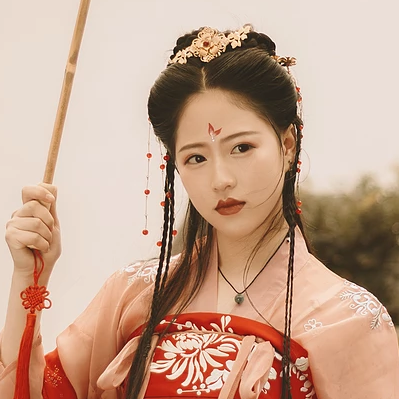 紅色帶傘女子頭像，唯美古風(fēng)真人頭像