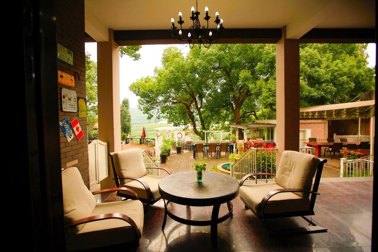 杭州·長鏡頭，一所電影時光主題民宿