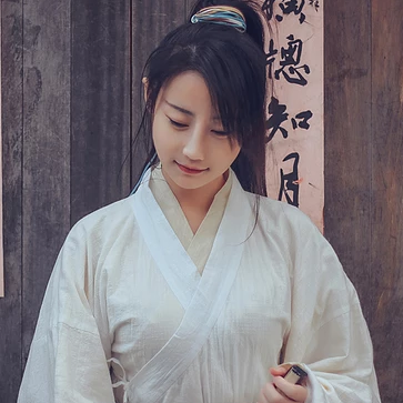 復(fù)古瀟灑帶折扇女生頭像，唯美古風(fēng)真人頭像