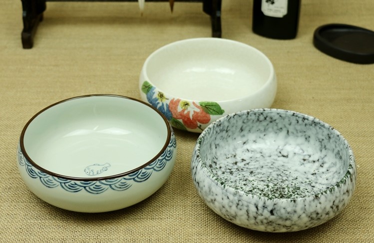 三款手繪陶瓷水淺茶洗水盂，海魚瓷筆洗