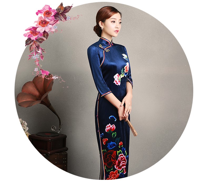 寶石藍花居旗袍，古典嬌艷旗袍裙