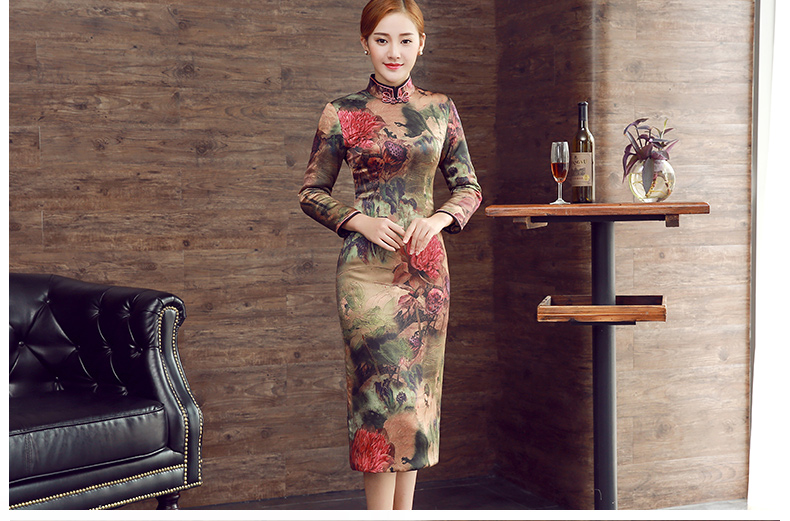 彤艷古典旗袍，復(fù)古唯美旗袍裙