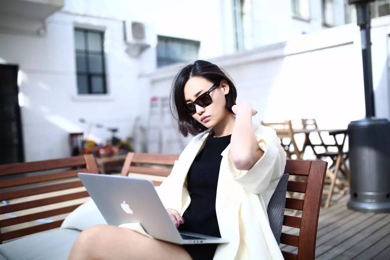 北京辛安里胡同·Iris的家，房子美人更美