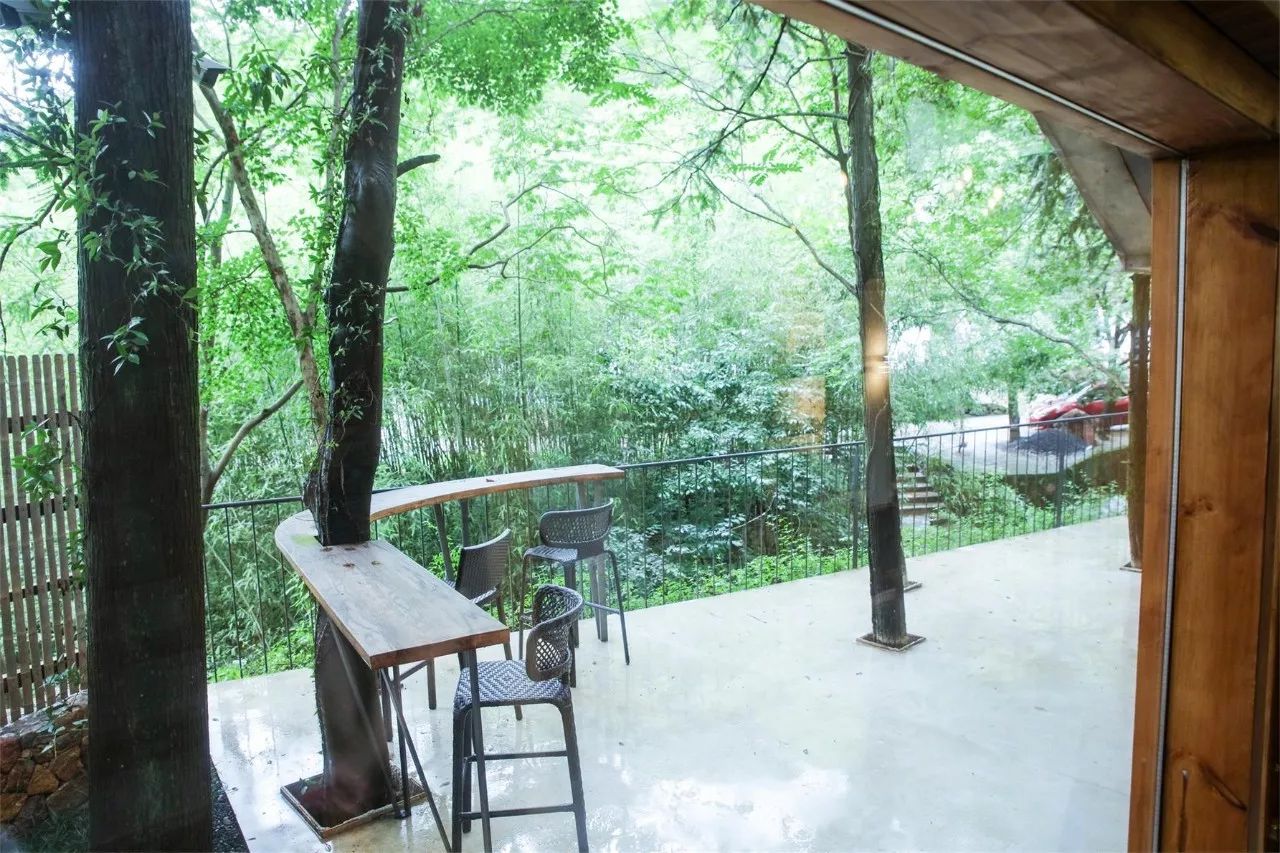 莫干山·西璞，睡進(jìn)梵高的畫里