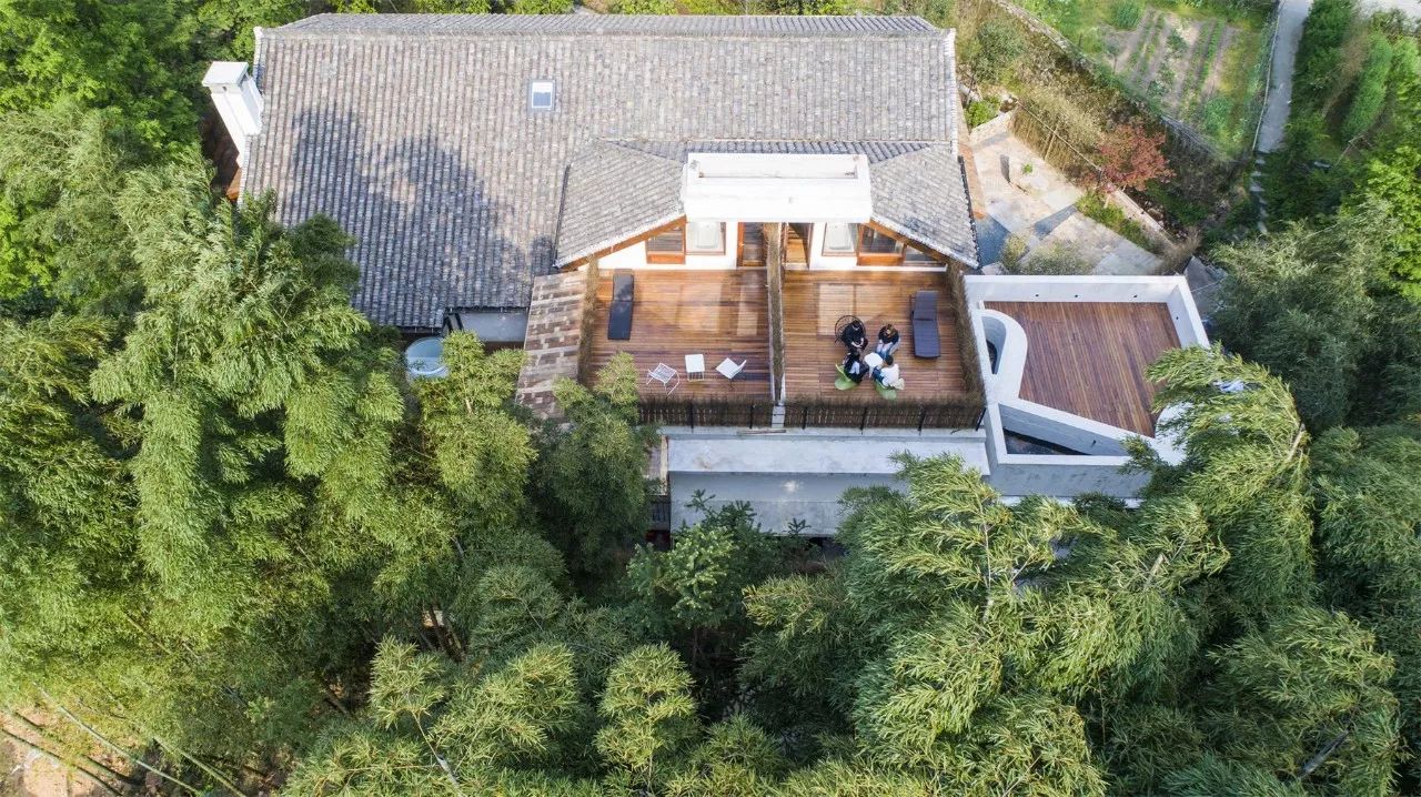 莫干山·西璞，睡進(jìn)梵高的畫里