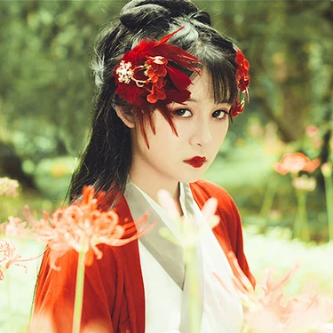 嬌艷彼岸花女生頭像，唯美古風(fēng)真人頭像