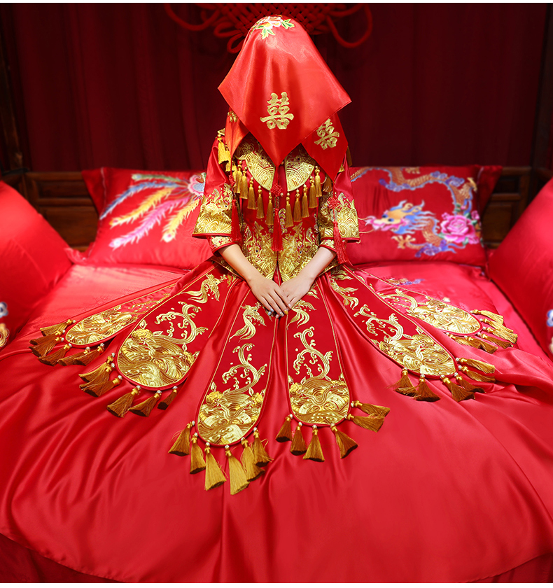 古韻悠揚秀禾服中式禮服，奢華精致新娘禮服