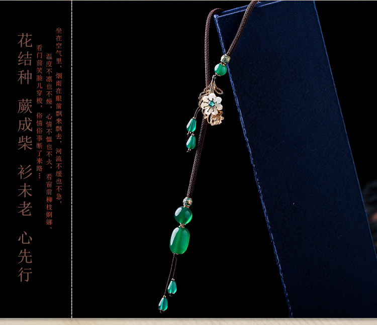 簡約復(fù)古瑪瑙綠色毛衣鏈項(xiàng)鏈