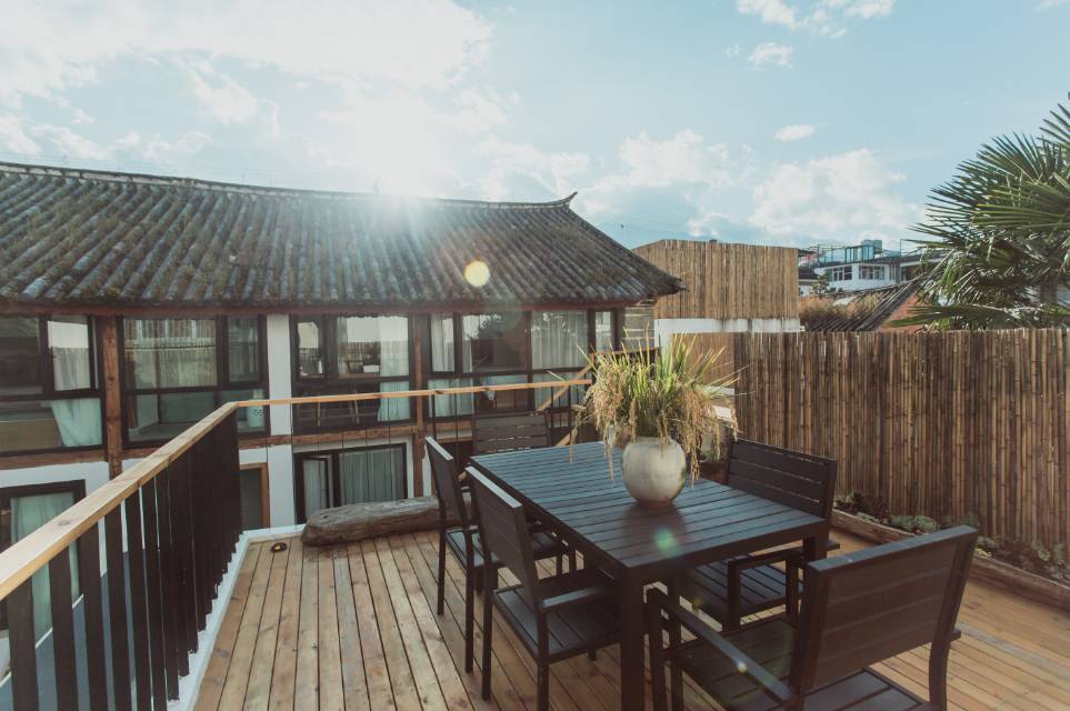 大理·無(wú)字號(hào)，背靠蒼山面朝洱海虛度時(shí)光