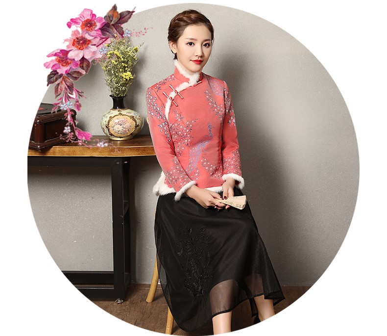 橘紅繡花孔雀復古加毛女士唐裝