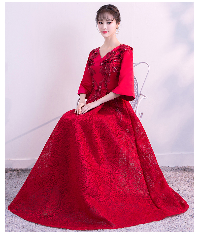 時(shí)尚性感V領(lǐng)中式禮服，立體繡花新娘結(jié)婚禮服