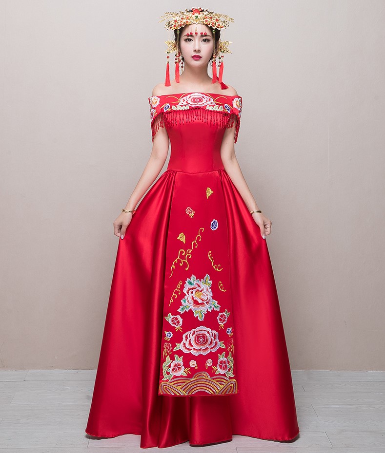 性感一字肩中式禮服，刺繡流蘇新娘禮服