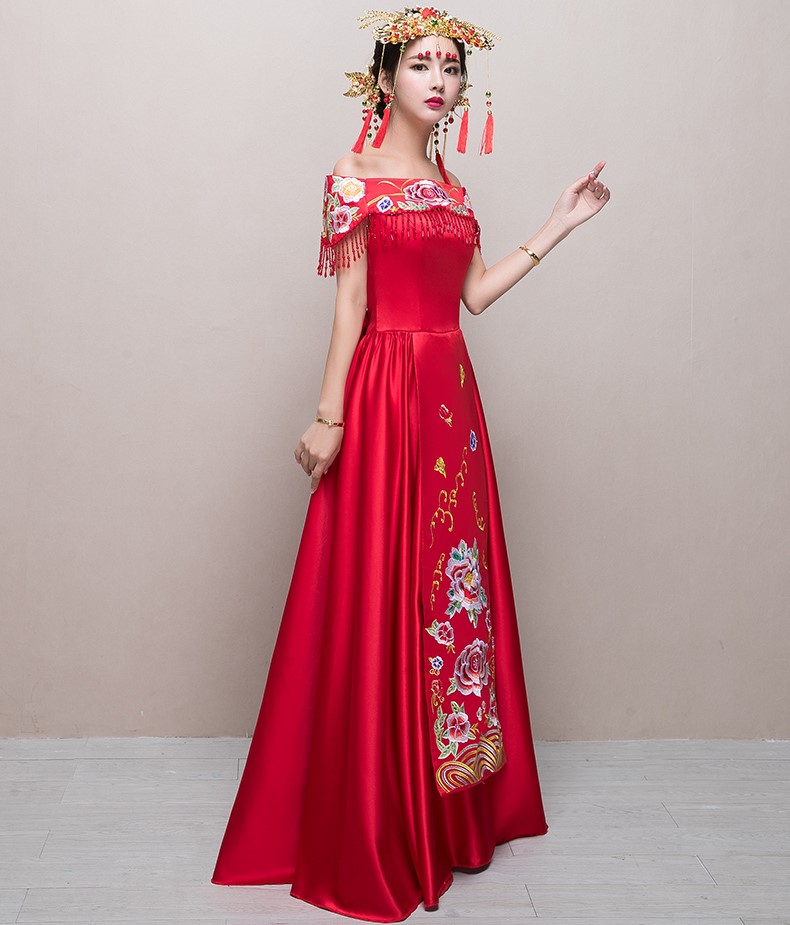 性感一字肩中式禮服，刺繡流蘇新娘禮服