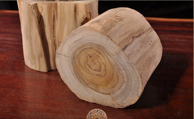 古樸復(fù)古風(fēng)創(chuàng)意實木筆筒