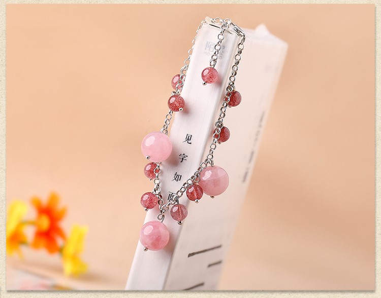 粉色草莓晶復(fù)古個性手鏈