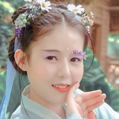 清新可愛美人妝女生頭像，唯美古風真人頭像