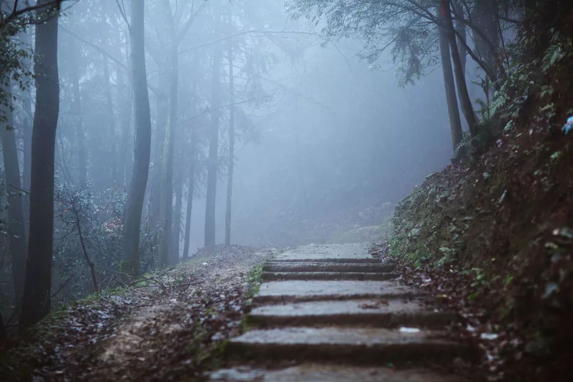 桐廬·云溪上，想要大片的田園被云朵環(huán)繞!
