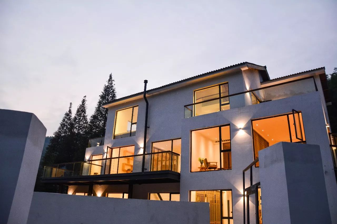 桐廬·云溪上，想要大片的田園被云朵環(huán)繞!