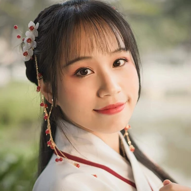 清新可愛漢服女生頭像，唯美古風(fēng)真人頭像