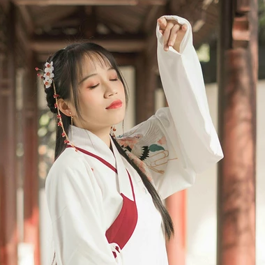 清新可愛漢服女生頭像，唯美古風(fēng)真人頭像