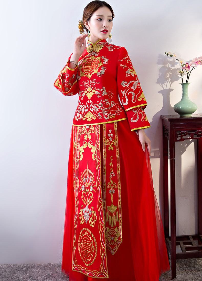 傳統(tǒng)韻味中式禮服，唯美秀禾服新娘禮服