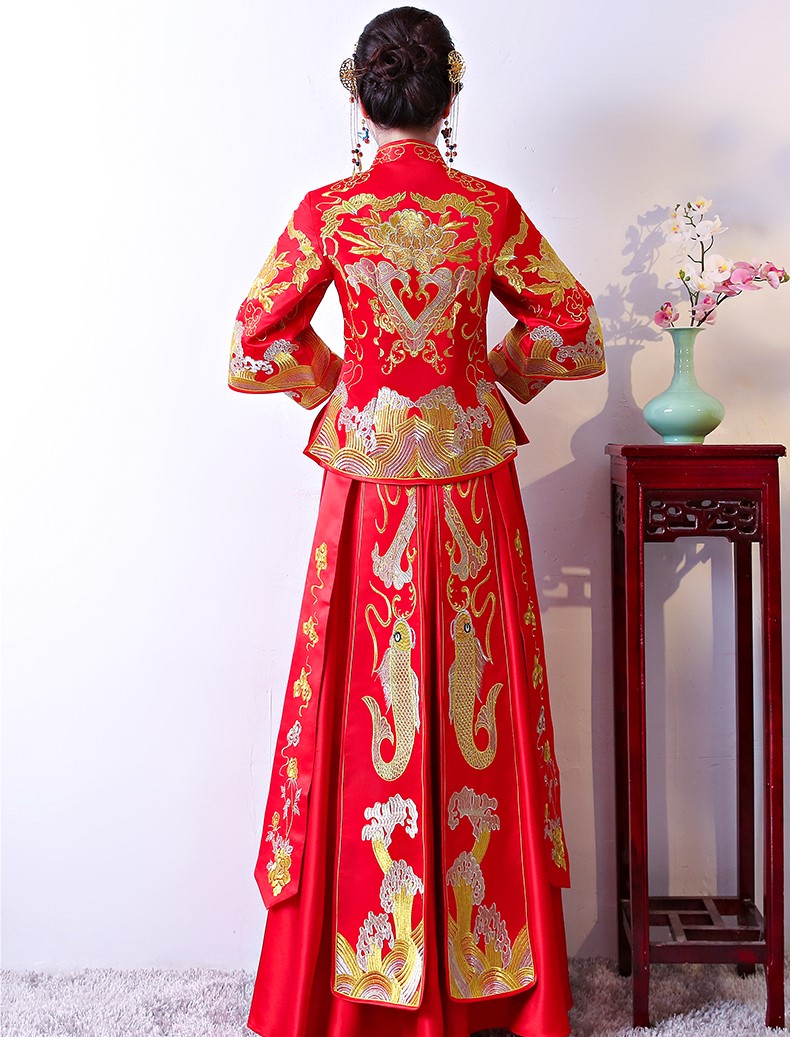 古典吉祥中式禮服，唯美鯉魚刺繡新娘禮服