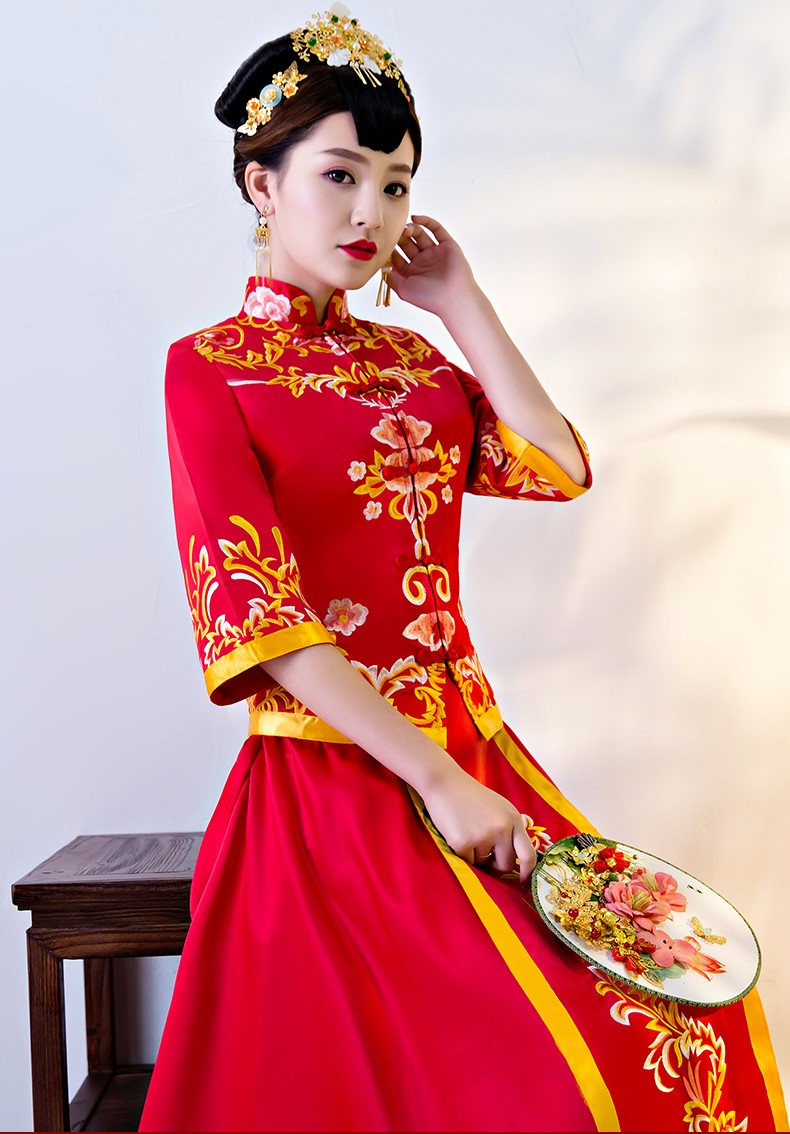 繁花似錦中式禮服，傳統(tǒng)復(fù)古風(fēng)新娘禮服