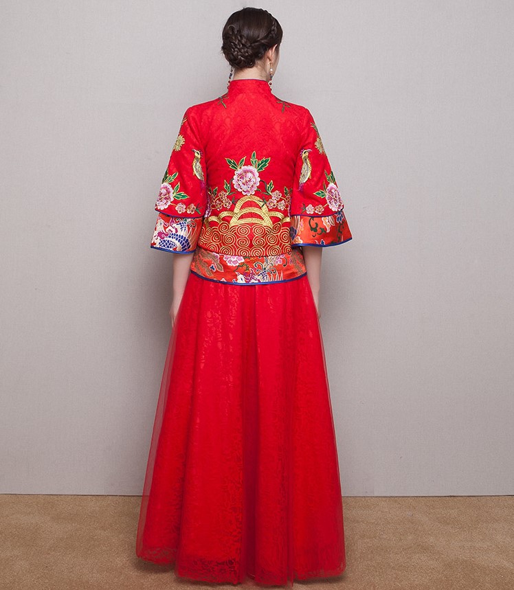 牡丹花刺繡新娘禮服，精致唯美中式禮服