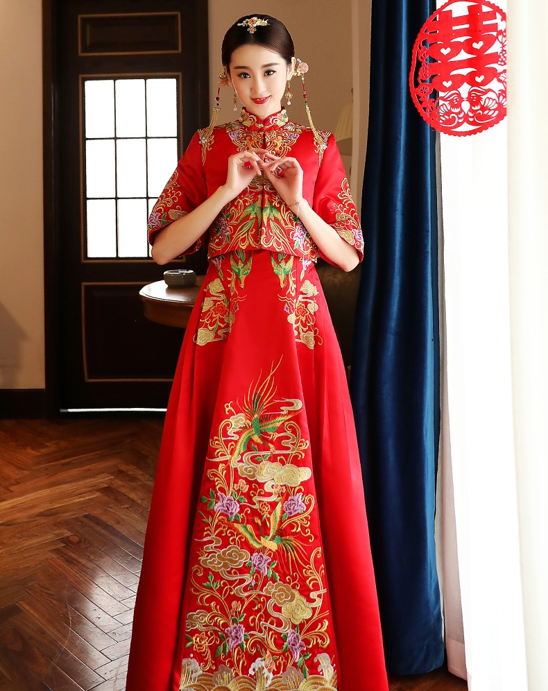 氣質(zhì)刺繡新娘禮服，古典唯美中式禮服