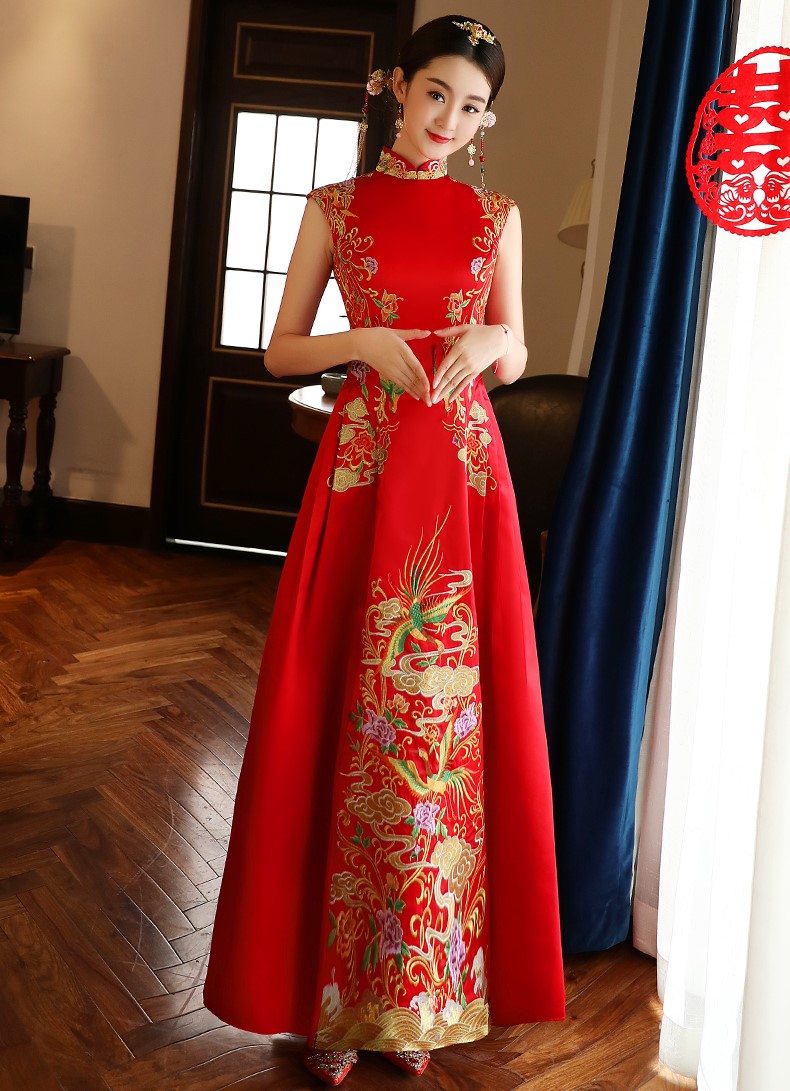 氣質(zhì)刺繡新娘禮服，古典唯美中式禮服