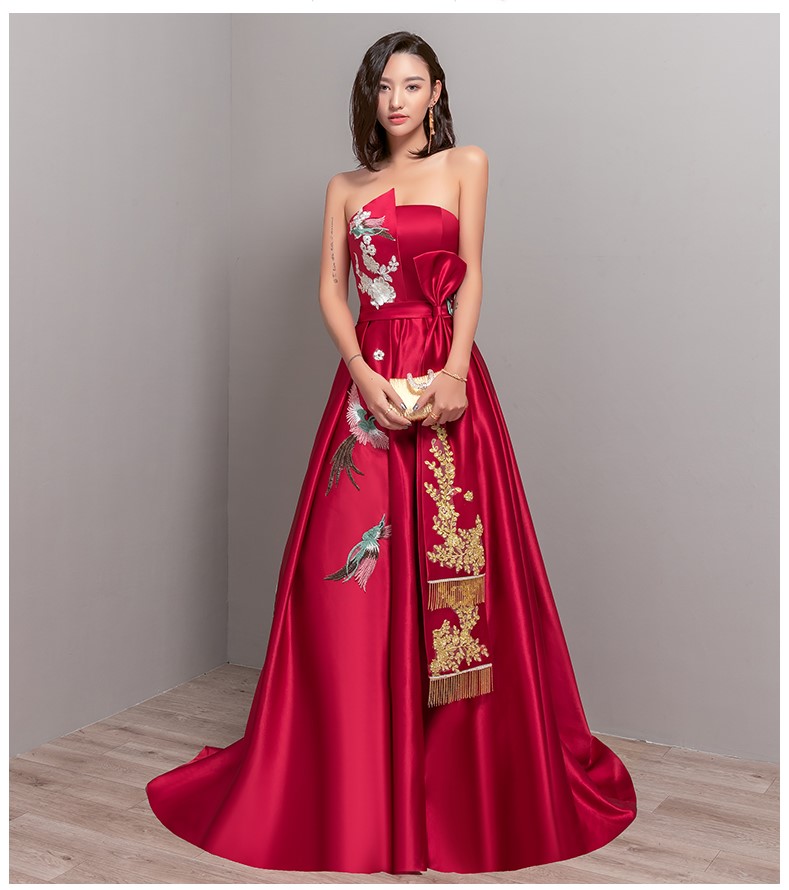 典雅福連文苑喜鵲刺繡中式晚禮服