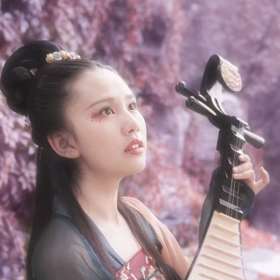 紫色文藝女生頭像，唯美古風真人頭像