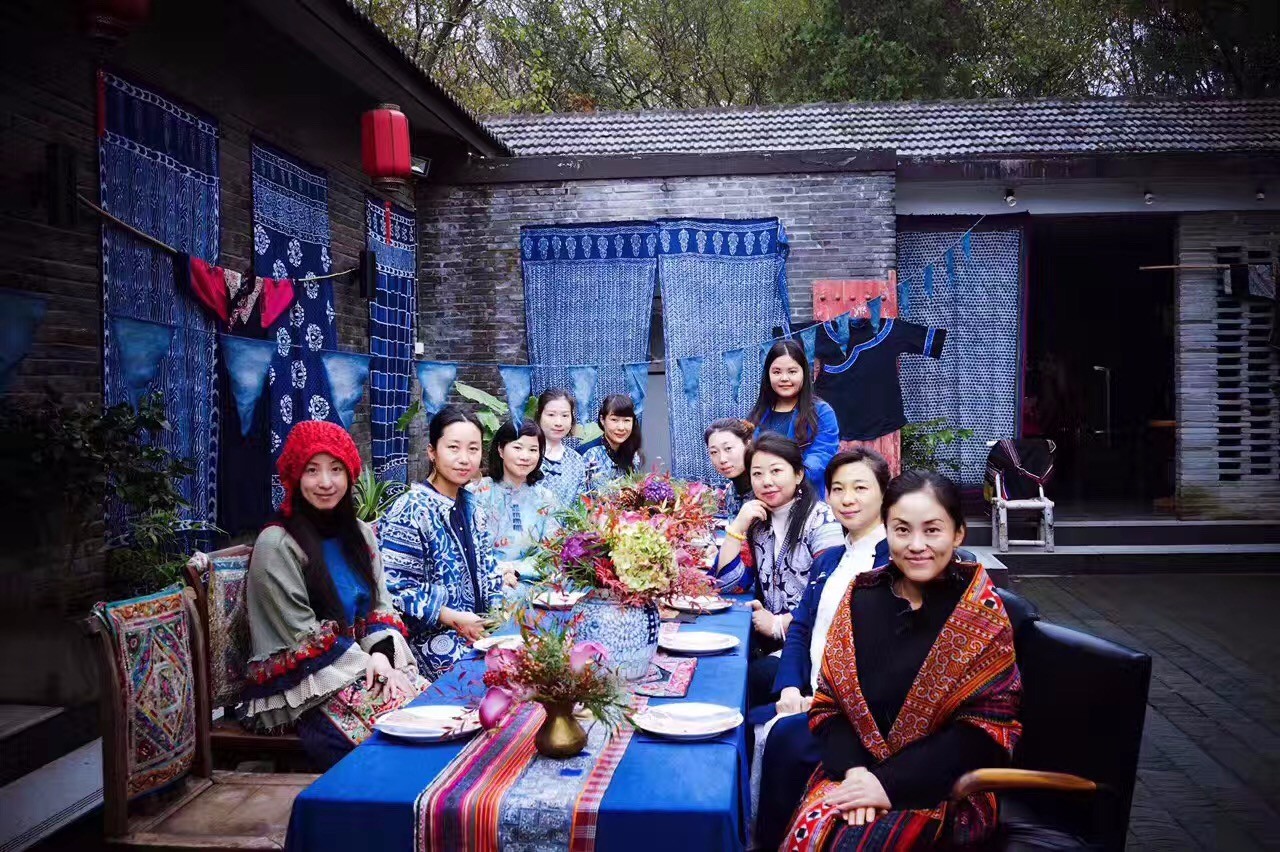 南京·老樹(shù)院子山囿里,與時(shí)光慢揉在一起彼此沉