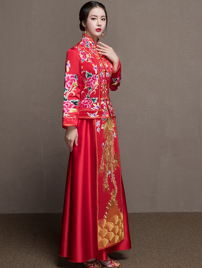 牡丹花新娘結(jié)婚禮服，金風(fēng)裙擺中式禮服