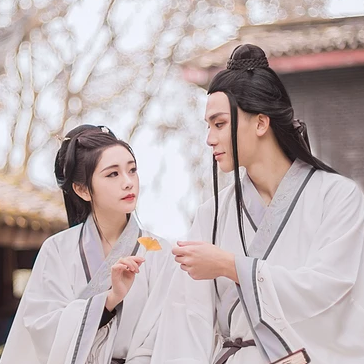 銀杏樹下情侶頭像，唯美古風(fēng)真人頭像