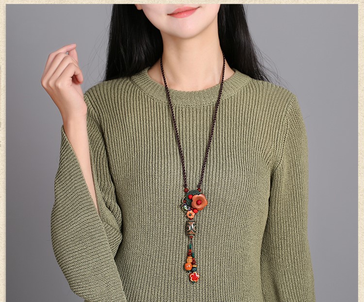 復(fù)古長款云南配飾毛衣鏈項(xiàng)鏈?zhǔn)罪? src="/shige/d/file/bigpic/190404/04/13-1G221093J0.jpg" / data-ZjPB="iLGzwg"><br / data-epHa="nWyIsa">
	<img alt=