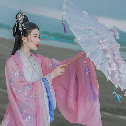 草原喝酒閨蜜頭像，唯美古風(fēng)真人頭像