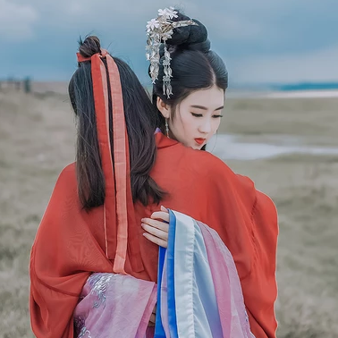 草原喝酒閨蜜頭像，唯美古風(fēng)真人頭像