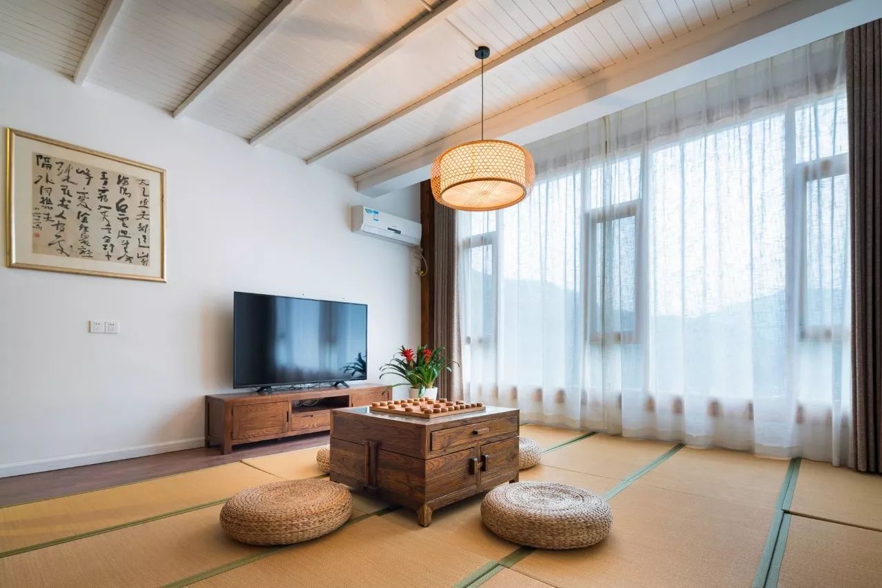 讓時光和經(jīng)歷變成一本書：中國首家圖書館民宿