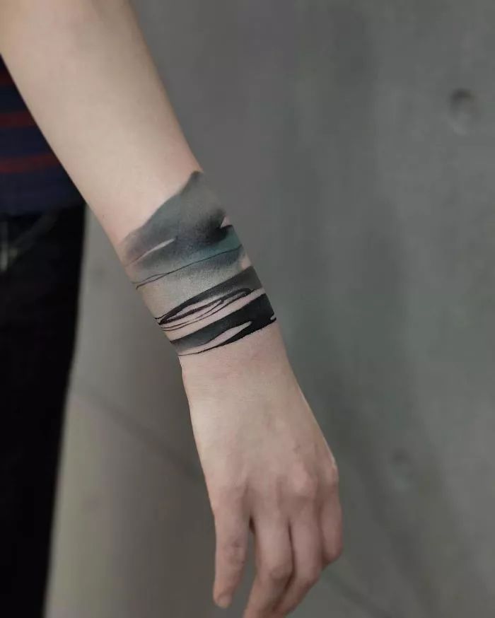 水墨人體彩繪藝術，傳統(tǒng)國畫與時尚刺青的融合