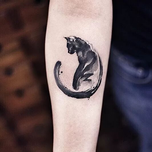 水墨人體彩繪藝術，傳統(tǒng)國畫與時尚刺青的融合