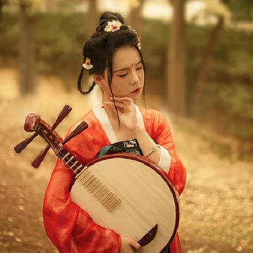 楓葉秋意文藝女生頭像，唯美古風真人頭像